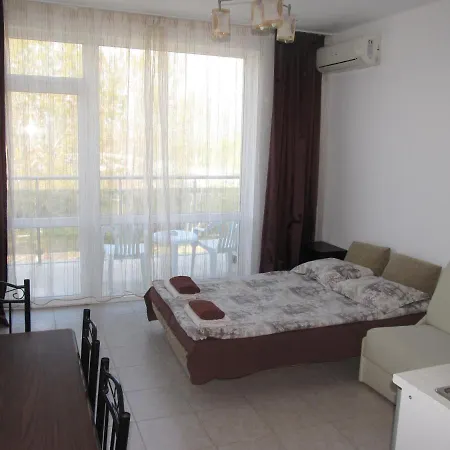 And In Cote D'azure Appartement *
