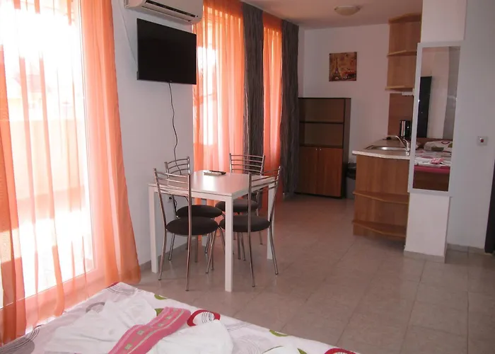 Apartment And In Cote D'azure