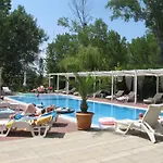 Апартаменти And In Cote D'azure *