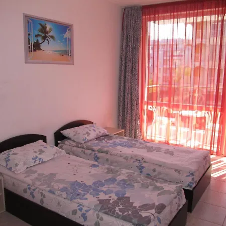 And In Cote D'azure Apartament