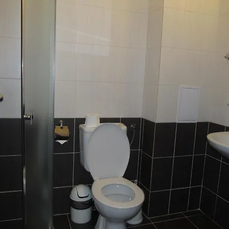 And In Cote D'azure 阳光海滩