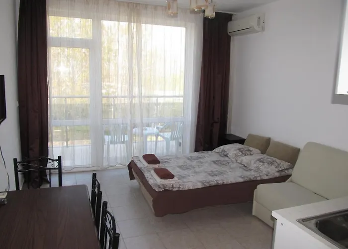 And In Cote D'azure Apartment *