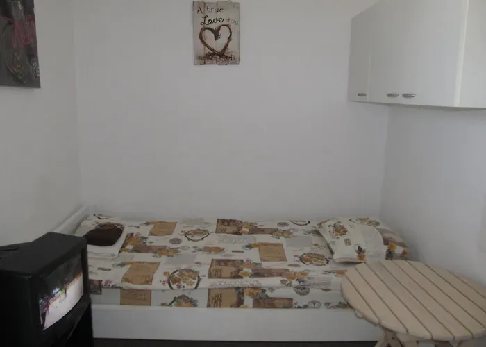 And In Cote D'azure Apartment *